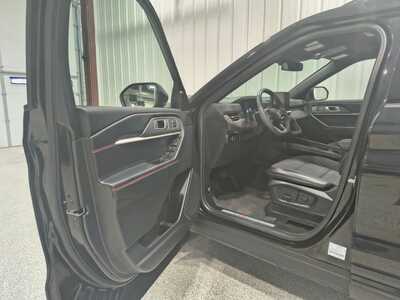 2025 Ford Explorer, $39500. Photo 11