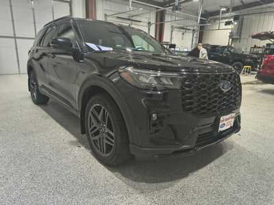 2025 Ford Explorer, $39500. Photo 4
