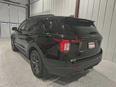 2025 Ford Explorer, $39500. Photo 7