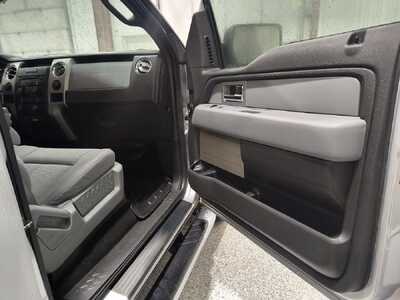 2011 Ford F150 Crew Cab, $9900. Photo 12