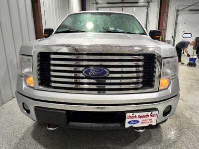 2011 Ford F150 Crew Cab, $9900. Photo 3