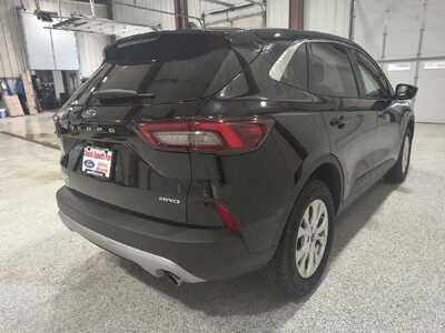 2023 Ford Escape, $24900. Photo 6