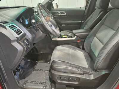 2015 Ford Explorer, $11915. Photo 11