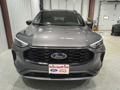 2024 Ford Escape, $28900. Photo 3