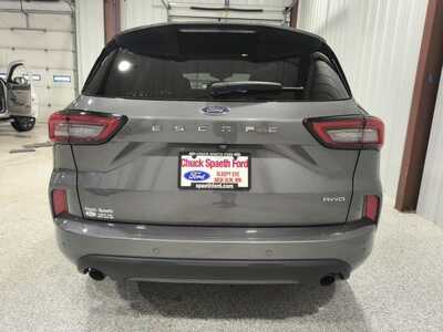 2024 Ford Escape, $28900. Photo 7