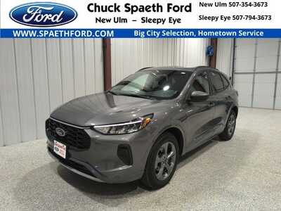 2024 Ford Escape, $28900. Photo 1