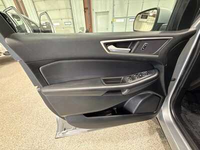 2023 Ford Edge, $27923. Photo 9