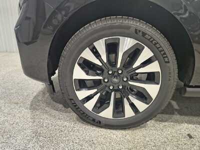 2026 Ford Expedition, $79256. Photo 9