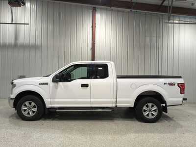 2015 Ford F150 Ext Cab, $17900. Photo 9