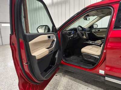 2023 Ford Explorer, $30900. Photo 12