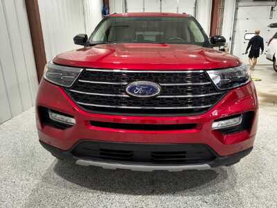 2023 Ford Explorer, $30900. Photo 3
