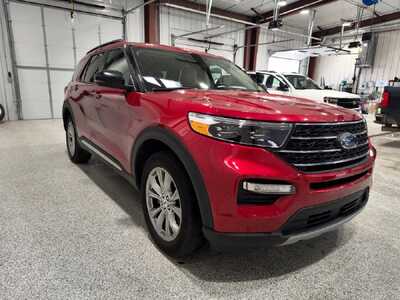 2023 Ford Explorer, $30900. Photo 4