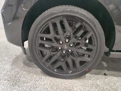 2027 Ford Expedition Max, $87804. Photo 11