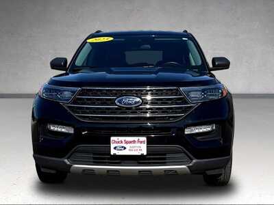 2023 Ford Explorer, $30923. Photo 3