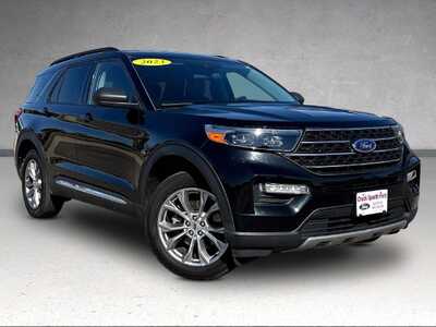 2023 Ford Explorer, $30923. Photo 4