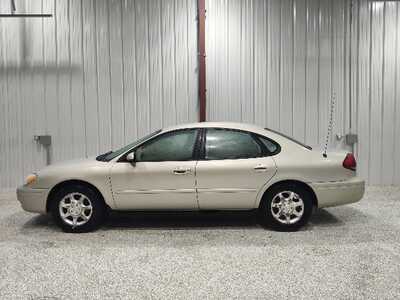 2007 Ford Taurus, $5750. Photo 9