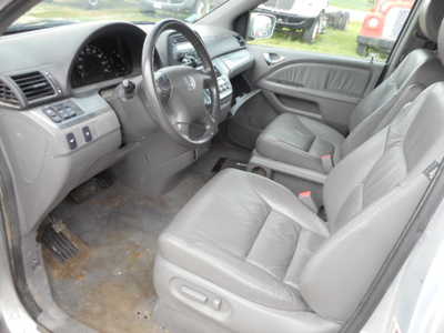 2010 Honda Odyssey, $1295. Photo 9