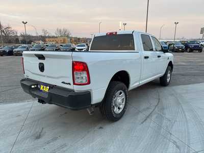 2024 RAM 3500 Crew Cab, $55572. Photo 9