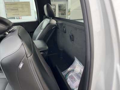 2024 RAM 2500 Reg Cab, $42564. Photo 8