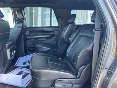 2020 Ford Expedition, $33100. Photo 7