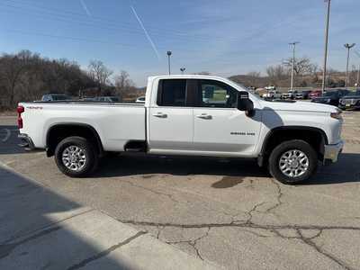 2021 Chevrolet 2500 Ext Cab, $38900. Photo 11
