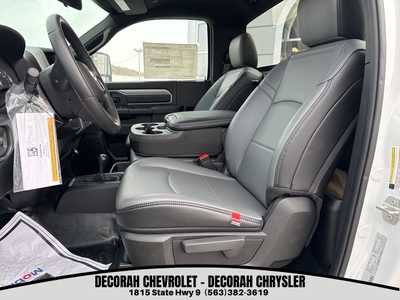2024 RAM 5500 Reg Cab, $62000. Photo 5