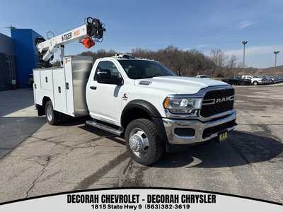 2024 RAM 5500 Reg Cab, $185000. Photo 2