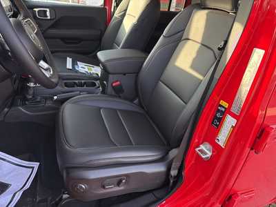 2024 Jeep Wrangler, $49654. Photo 5
