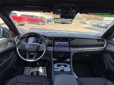 2025 Jeep Grand Cherokee L, $51900. Photo 3