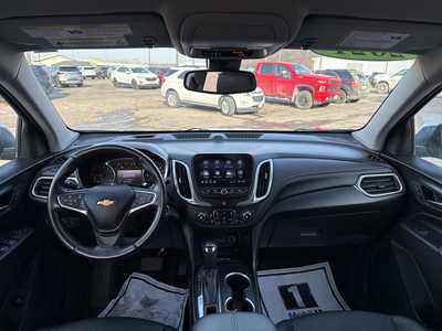 2021 Chevrolet Equinox, $18900. Photo 3