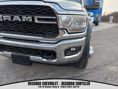 2024 RAM 5500 Reg Cab, $63426. Photo 12