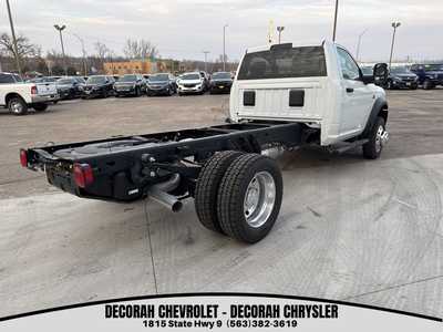 2024 RAM 5500 Reg Cab, $63426. Photo 9