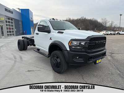 2024 RAM 5500 Reg Cab, $60000. Photo 2