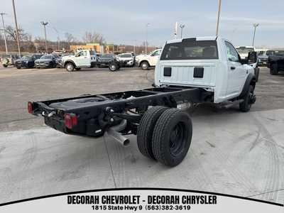 2024 RAM 5500 Reg Cab, $60000. Photo 9