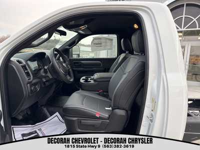 2024 RAM 5500 Reg Cab, $63426. Photo 2