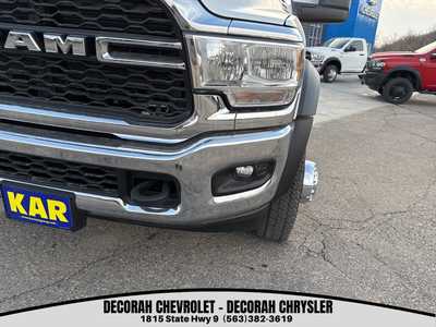 2024 RAM 5500 Reg Cab, $63426. Photo 12