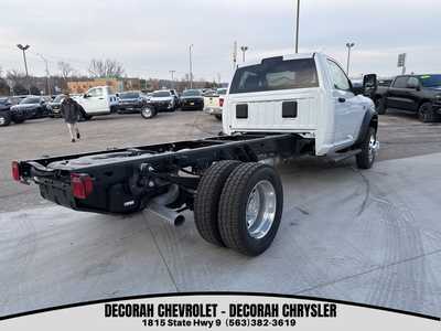 2024 RAM 5500 Reg Cab, $63426. Photo 9