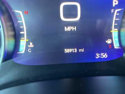 2023 Chrysler Pacifica, $23900. Photo 10