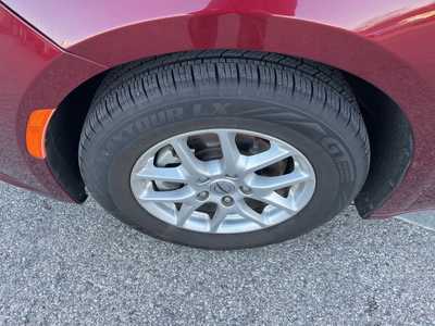 2023 Chrysler Pacifica, $23900. Photo 9