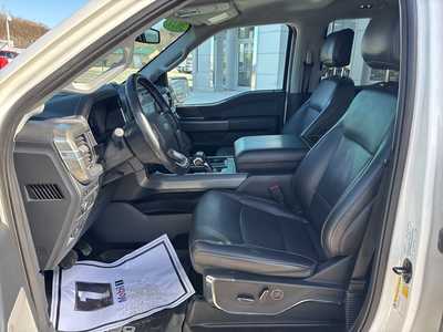 2021 Ford F150 Crew Cab, $40900. Photo 5