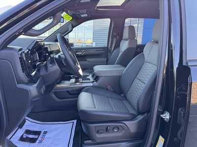 2025 Chevrolet 1500 Crew Cab, $69000. Photo 6