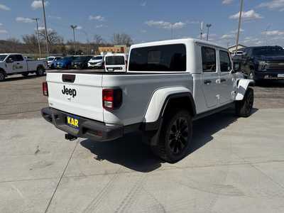 2025 Jeep Gladiator, $41726. Photo 10