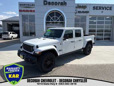 2025 Jeep Gladiator, $41726. Photo 1