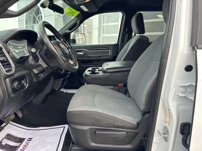 2021 RAM 2500 Crew Cab, $28000. Photo 3