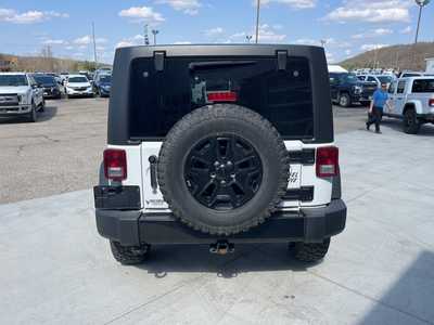 2016 Jeep Wrangler Unlimited, $18500. Photo 7