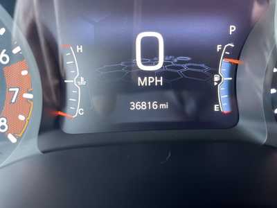 2022 Jeep Compass, $21900. Photo 10