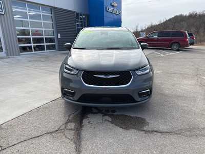 2023 Chrysler Pacifica, $26000. Photo 12