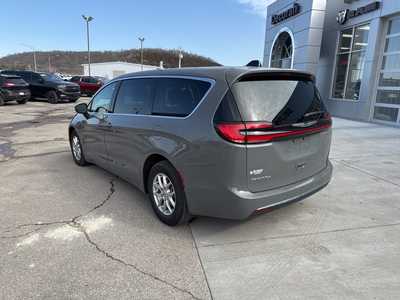 2023 Chrysler Pacifica, $26000. Photo 7