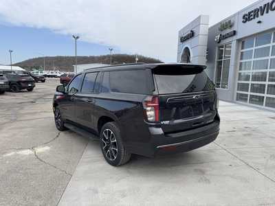 2022 Chevrolet Suburban, $49000. Photo 7
