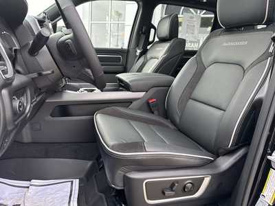 2025 RAM 1500 Crew Cab, $62388. Photo 5